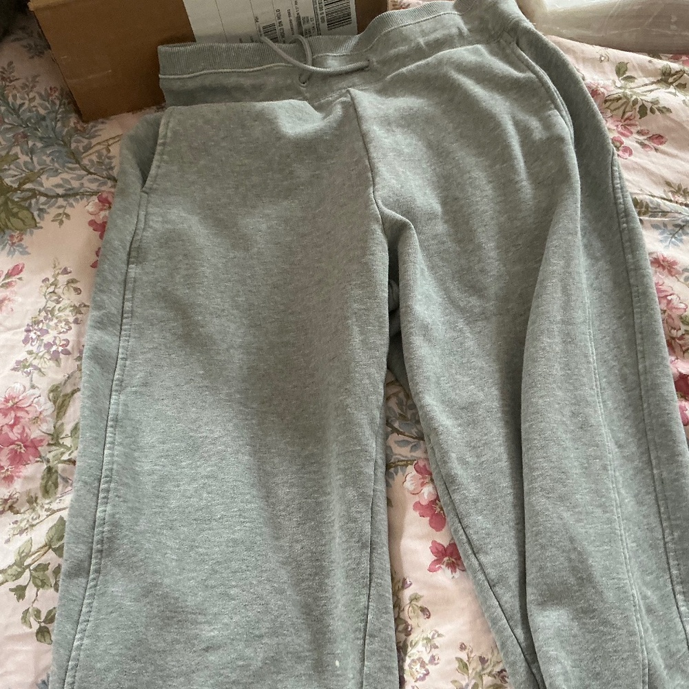 Grey Sweat Pants Size Small